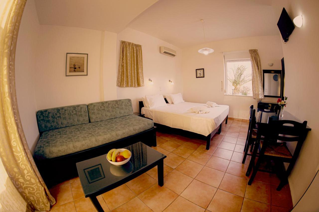 Tersanas Beach Lodges Ngoại thất bức ảnh