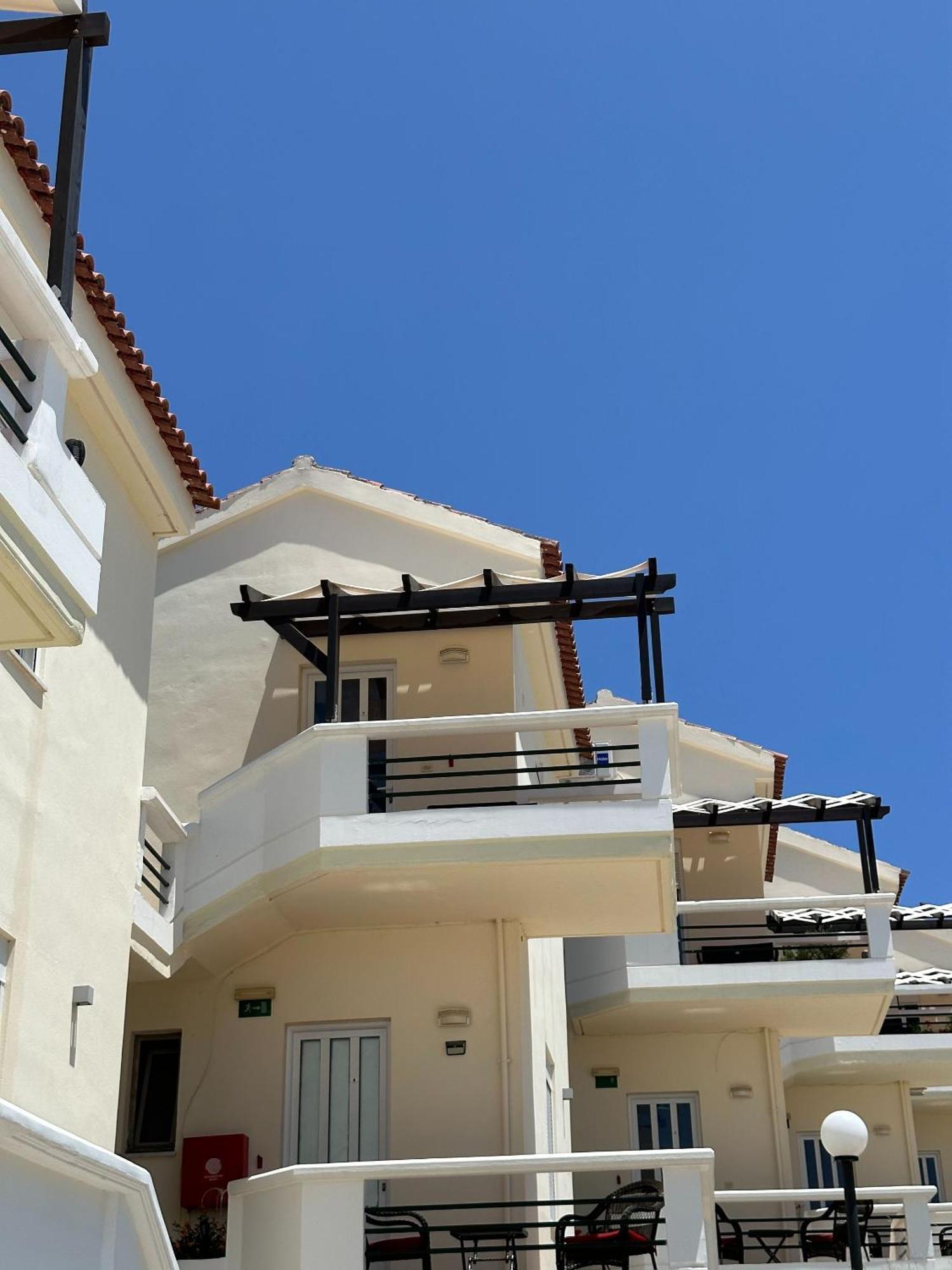 Tersanas Beach Lodges Ngoại thất bức ảnh